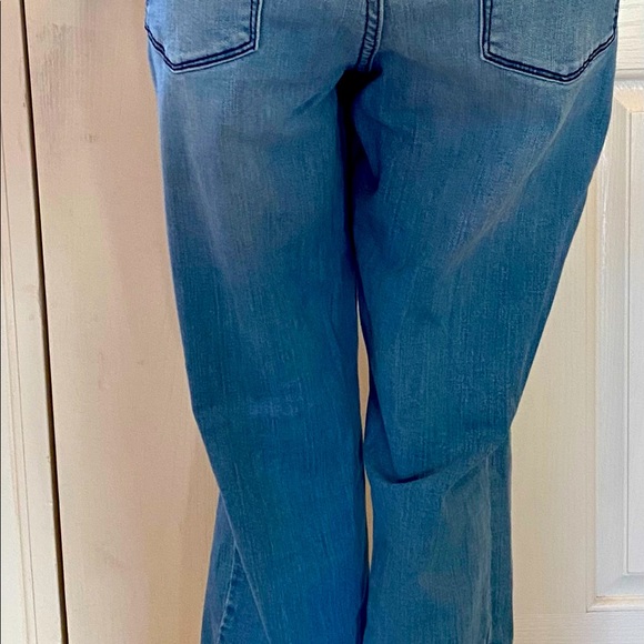 Low Rise Side Panel Distressed Skinny Maternity Jeans - Picture 3 of 3